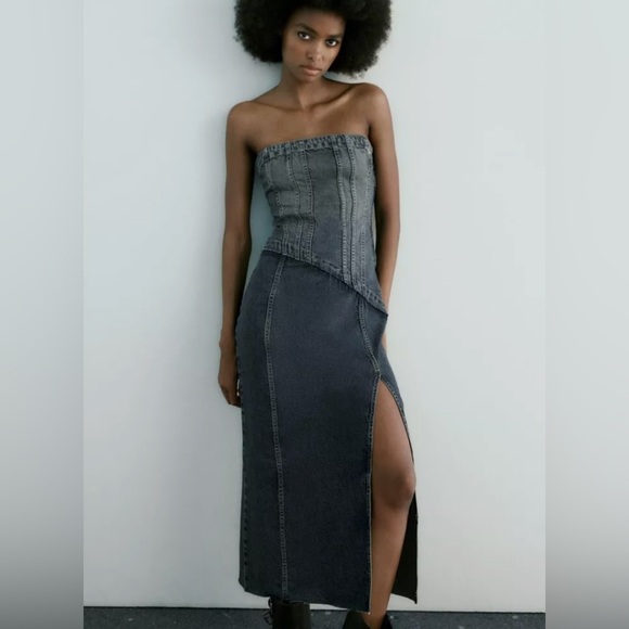 Zara Dresses & Skirts - Zara TRF STRAPLESS DENIM MIDI DRESS. Navy Blue. Size XS. New with Tags.